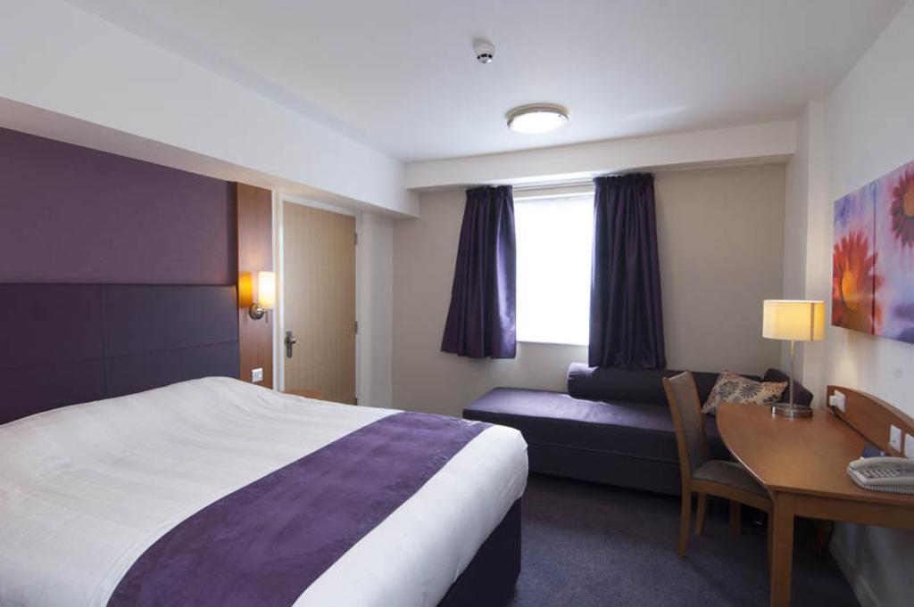 Premier Inn Newcastle Quayside Δωμάτιο φωτογραφία