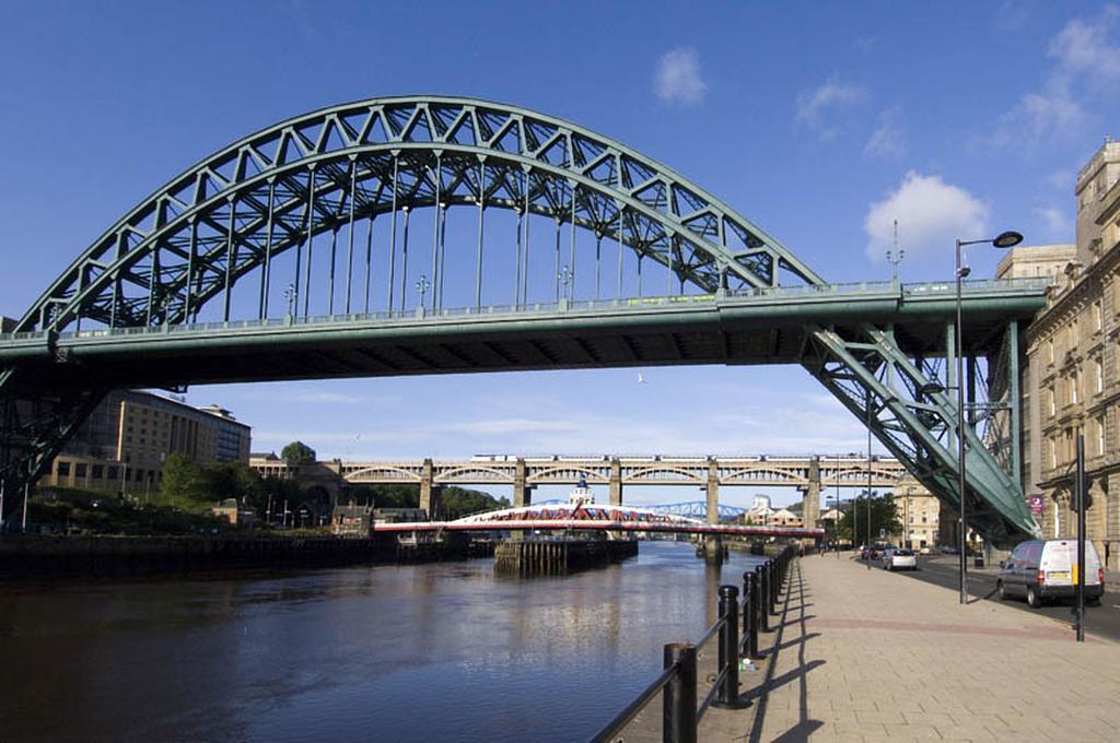 Premier Inn Newcastle Quayside Εξωτερικό φωτογραφία
